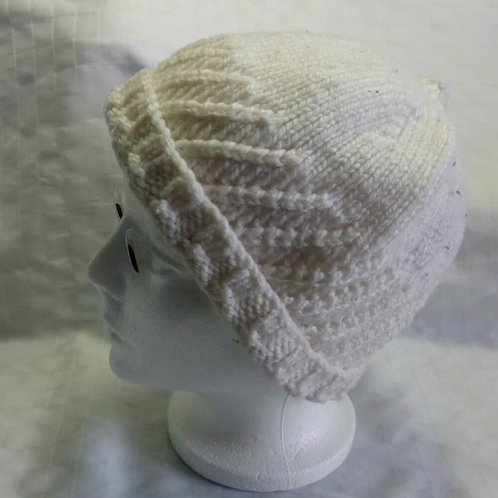 Women's vintage handmade white bonnet - So soft - extensible, 90's Circ.23 inch